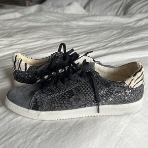 Dolce Vita Sneakers